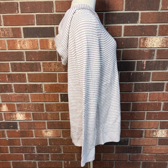 J. Jill Pullover Hooded Split Neck Sweater - Picture 6 of 12